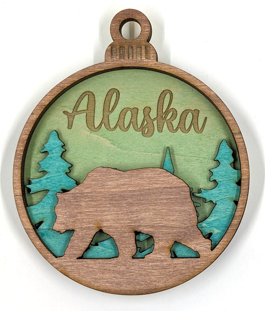 Alaska Christmas ornament, grizzly bear with green background
